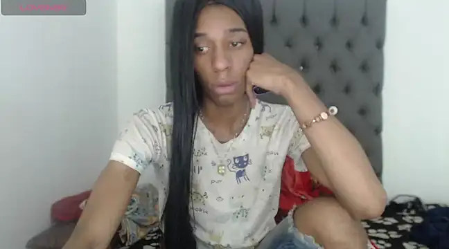 Snapshot of lucianadolll chatting on March 22, 1:52 pm lucianadolll online show from March 22, 1:52 pm