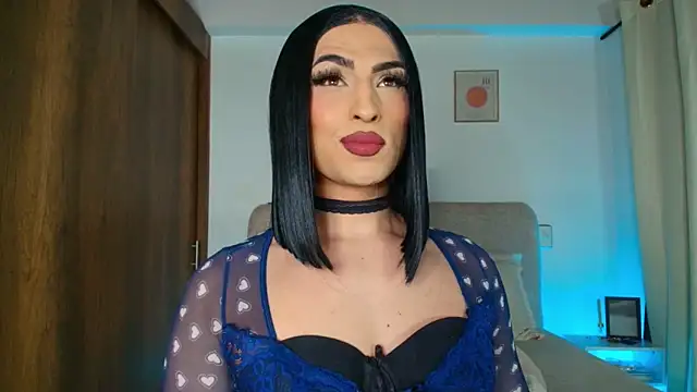 Snapshot of KarolPorttela chatting on October 10, 12:22 am KarolPorttela online show from October 10, 12:22 am