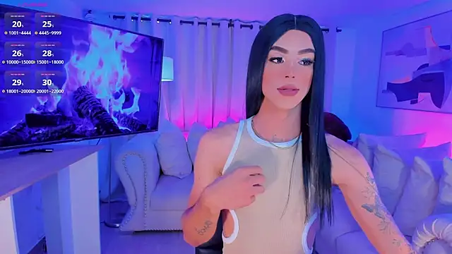 Ashley Reminton online show from December 9, 11:58 am