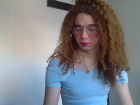 Snapshot of CELESSTESeductora chatting on February 6, 1:10 pm CELESSTESeductora online show from February 6, 1:10 pm