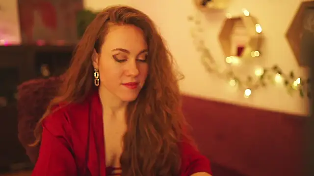Snapshot of Berberis__Silene chatting on December 25, 7:45 pm Berberis Silene online show from December 25, 7:45 pm
