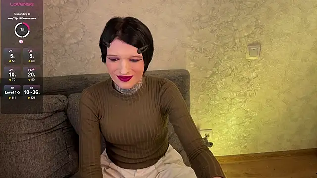 Snapshot of Simona_Rain chatting on March 8, 1:19 am Simona Rain online show from March 8, 1:19 am