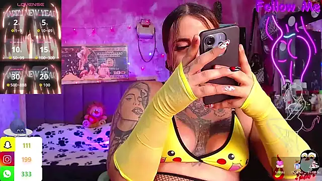 BriannaSweet  online show from December 5, 4:24 pm