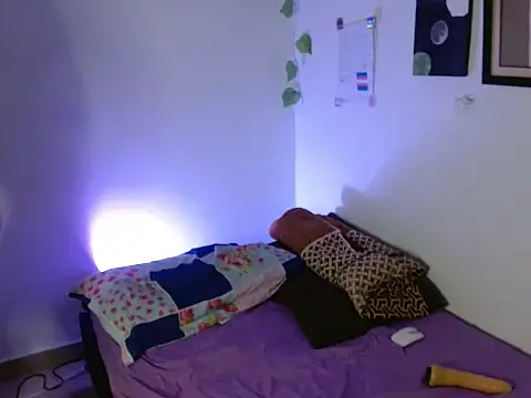 Melody200420 online show from October 16, 9:14 pm