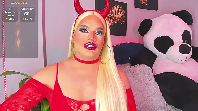 Snapshot of Missisabella_ chatting on October 1, 1:50 am Missisabella online show from October 1, 1:50 am