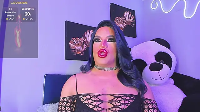 Snapshot of Missisabella_ chatting on October 10, 1:06 am Missisabella online show from October 10, 1:06 am