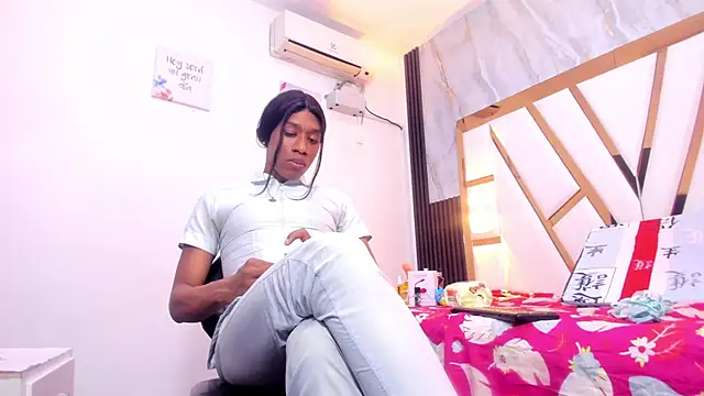 Snapshot of amber_diior chatting on September 18, 1:44 am amber diior online show from September 18, 1:44 am