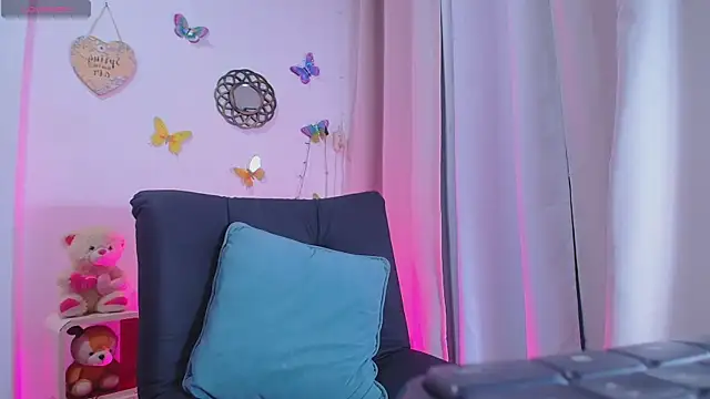 GabbyHills online show from September 23, 1:44 am