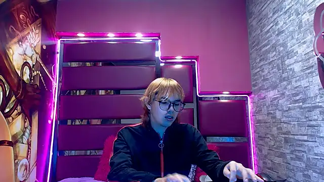 Snapshot of perfectlump chatting on March 1, 5:38 pm perfectlump online show from March 1, 5:38 pm