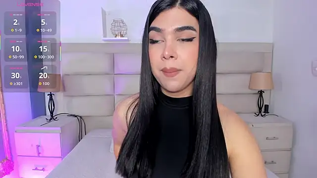 Snapshot of RoseCassie chatting on September 23, 1:16 pm RoseCassie online show from September 23, 1:16 pm
