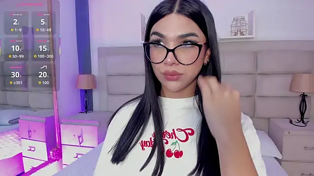 RoseCassie online show from October 10, 1:56 pm