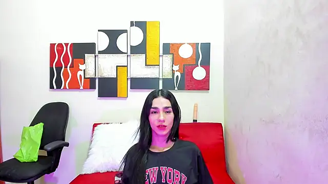 Snapshot of Mariana_16_ chatting on February 14, 8:26 pm Mariana 16 online show from February 14, 8:26 pm