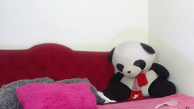 Snapshot of Mariana_16_ chatting on February 20, 9:09 pm Mariana 16 online show from February 20, 9:09 pm
