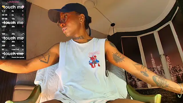 Snapshot of JhonyMiller_ chatting on March 20, 7:57 pm JhonyMiller online show from March 20, 7:57 pm