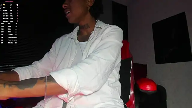 Snapshot of JhonyMiller_ chatting on September 11, 8:39 pm JhonyMiller online show from September 11, 8:39 pm