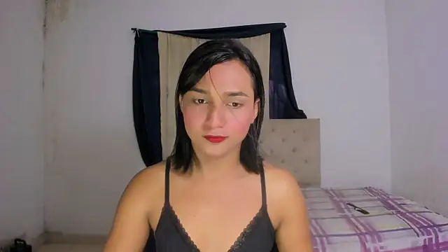 Miss noah18 online show from January 3, 8:01 pm