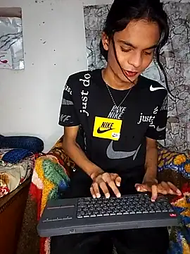 Enna Zarza  online show from October 25, 6:08 am