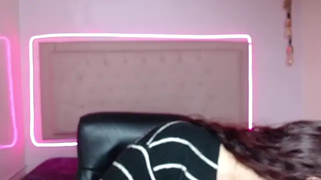 Snapshot of kathepickmanx chatting on October 8, 3:41 am kathepickmanx online show from October 8, 3:41 am