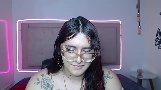 kathepickmanx online show from October 12, 4:37 am