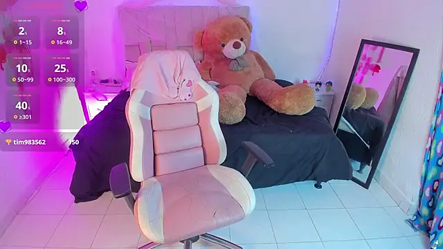 Lola Oberly xxx online show from October 10, 9:38 pm