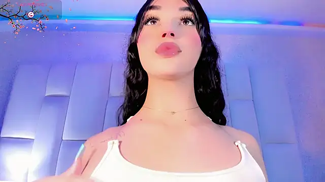 Snapshot of Angeles_Busst chatting on September 23, 8:37 pm Angeles Busst online show from September 23, 8:37 pm