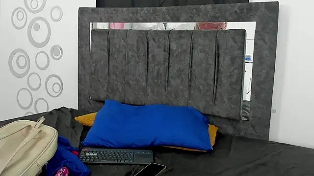 Snapshot of Nicol_TransGirl chatting on September 9, 2:43 am Nicol TransGirl online show from September 9, 2:43 am