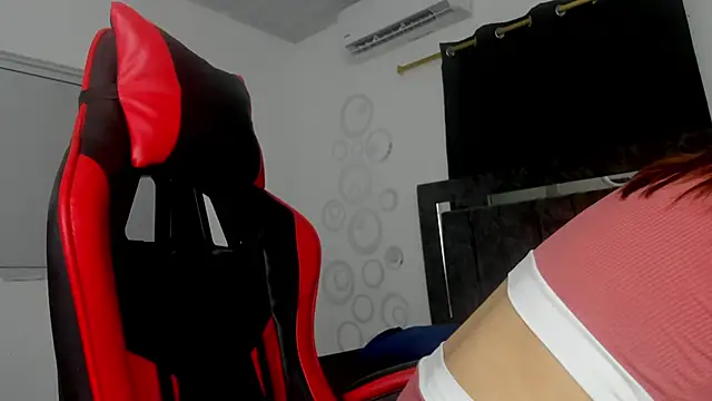 Snapshot of Nicol_TransGirl chatting on September 16, 3:00 am Nicol TransGirl online show from September 16, 3:00 am
