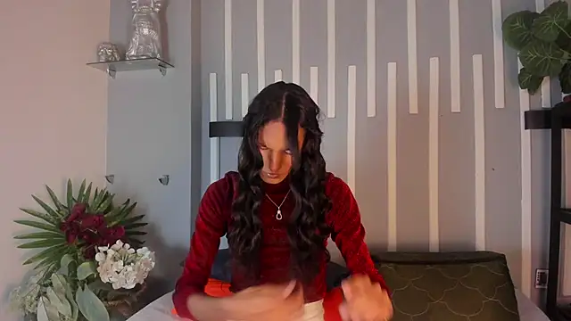 Snapshot of cassidy_blossom chatting on February 15, 2:37 am cassidy blossom online show from February 15, 2:37 am