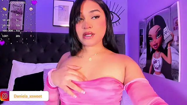 Snapshot of Danielaangelina chatting on March 7, 5:34 am Danielaangelina online show from March 7, 5:34 am