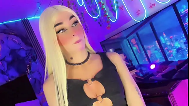 Snapshot of Irina_milkmaid chatting on September 12, 7:52 pm Irina milkmaid online show from September 12, 7:52 pm