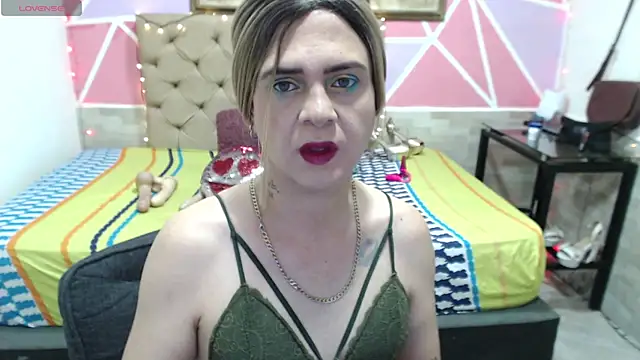 Snapshot of Dolldirtyxxx chatting on March 17, 3:08 am Dolldirtyxxx online show from March 17, 3:08 am