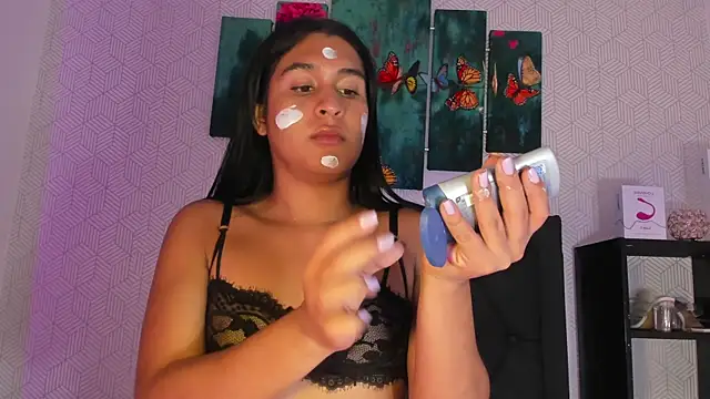 Selena fox7 online show from October 17, 3:32 am