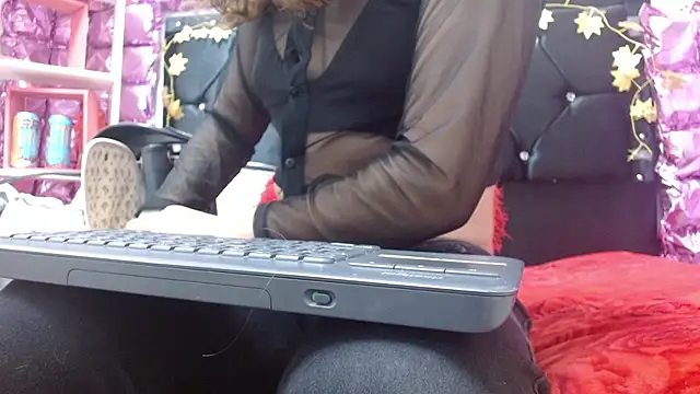 poisondost hot online show from October 14, 11:55 am