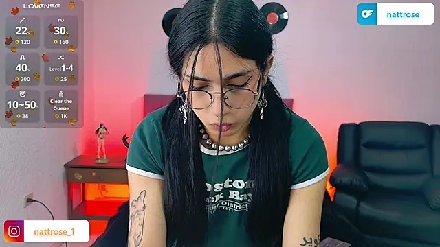 Snapshot of NATTROSE_TAY chatting on September 10, 11:42 am NATTROSE TAY online show from September 10, 11:42 am