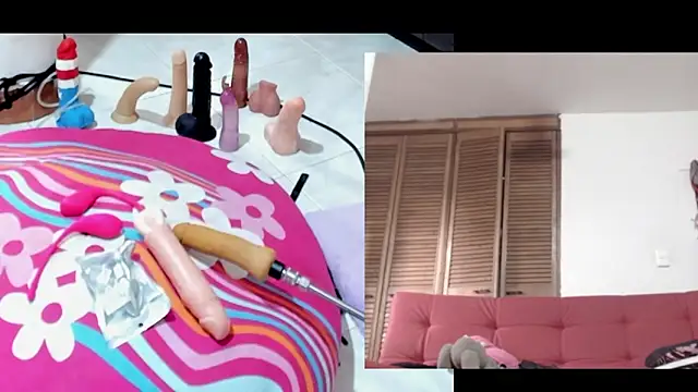 afroditacute15 online show from October 20, 12:08 pm