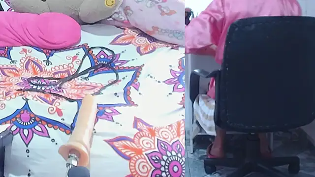 afroditacute15 online show from November 24, 7:05 pm