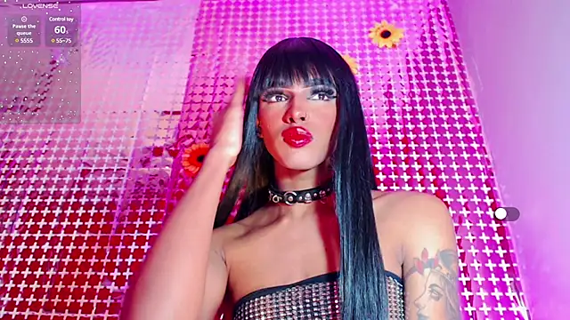 Snapshot of jymena_xxx chatting on March 6, 11:38 pm jymena xxx online show from March 6, 11:38 pm