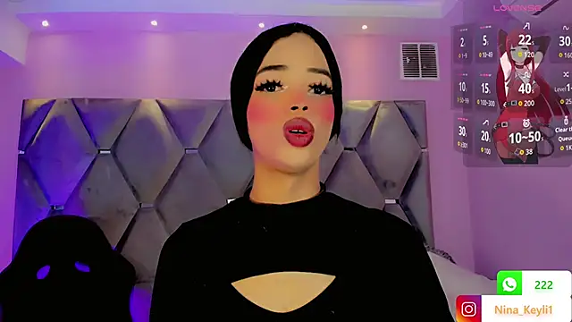Snapshot of Nina_Keyli chatting on October 10, 7:04 pm Nina Keyli online show from October 10, 7:04 pm