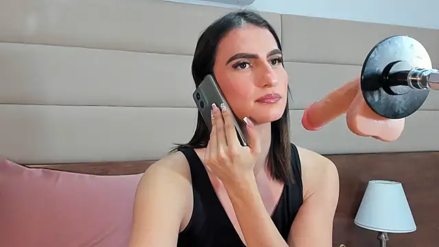 Snapshot of shantall_skinny chatting on September 24, 3:34 am shantall skinny online show from September 24, 3:34 am