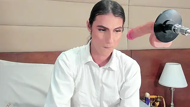 Snapshot of shantall_skinny chatting on October 10, 4:02 am shantall skinny online show from October 10, 4:02 am