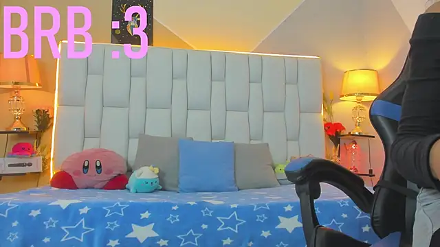 cherryboom23 online show from October 16, 7:02 pm