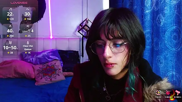 Snapshot of goth_minerva chatting on September 12, 2:13 pm goth minerva online show from September 12, 2:13 pm