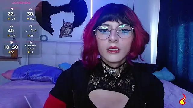 Snapshot of goth_minerva chatting on September 29, 1:44 pm goth minerva online show from September 29, 1:44 pm