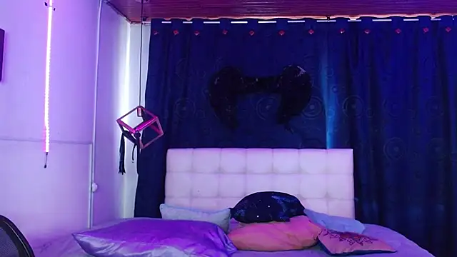 goth minerva online show from October 10, 2:18 pm