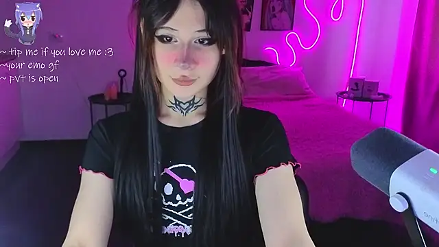 your little eva online show from February 26, 1:49 pm