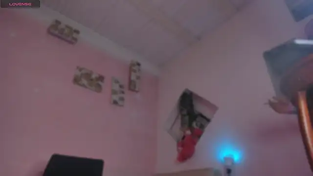 Chloe cooperr online show from January 11, 4:30 am