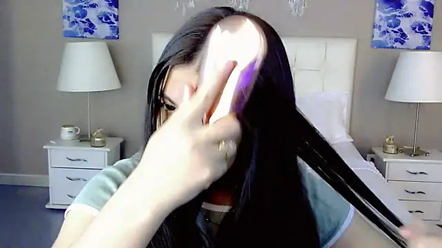 Snapshot of maddissonivanova chatting on September 15, 7:08 pm maddissonivanova online show from September 15, 7:08 pm