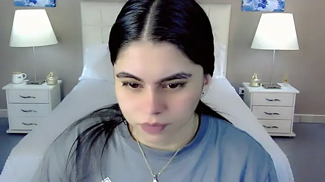 Snapshot of maddissonivanova chatting on October 8, 7:26 pm maddissonivanova online show from October 8, 7:26 pm