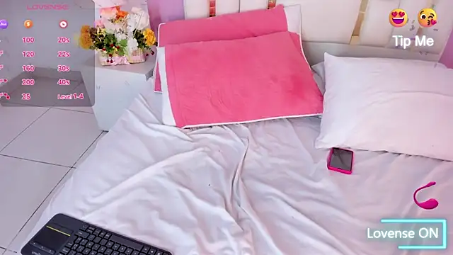 Silvana-Castro online show from September 28, 8:08 pm