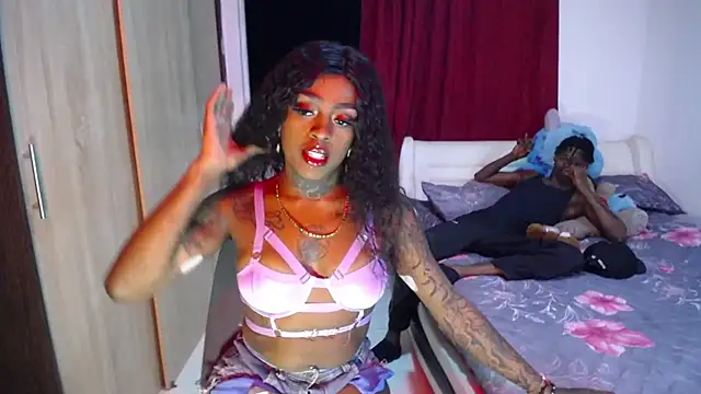 pink 7777 online show from December 17, 1:00 am